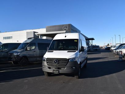 New 2025 Mercedes-Benz Sprinter 2500