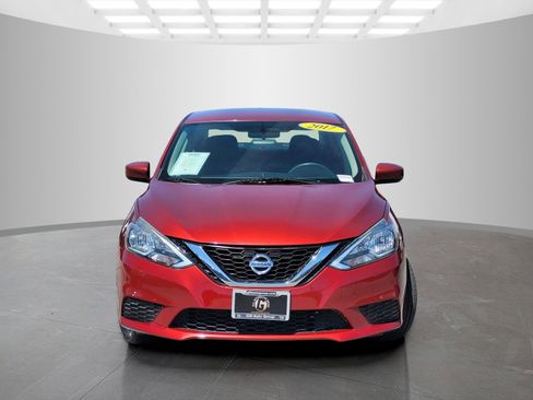 Used 2017 Nissan Sentra SV FWD image 2
