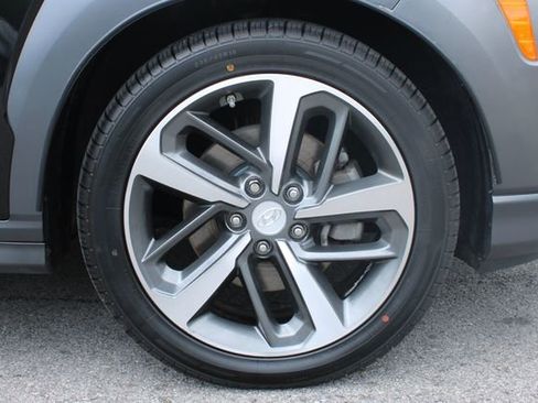Used 2020 Hyundai Kona Limited AWD/4WD image 36