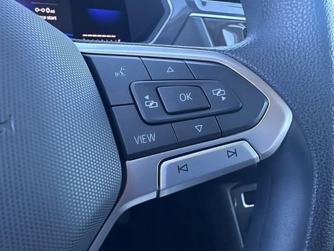 Used 2022 Volkswagen Tiguan S image 19