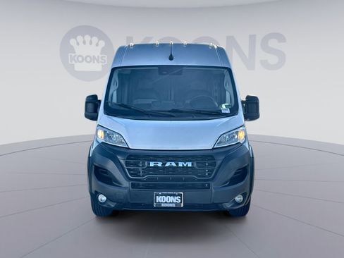 Used 2024 RAM ProMaster 2500 w/ Convenience Group image 11