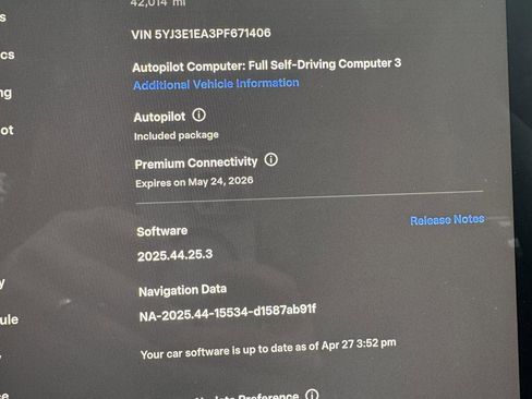 Used 2023 Tesla Model 3 Standard Range RWD image 12