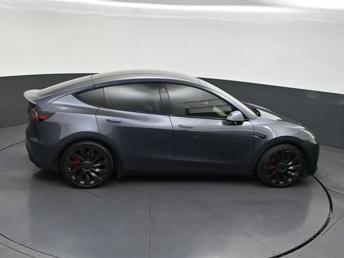 Used 2022 Tesla Model Y Performance AWD/4WD image 19