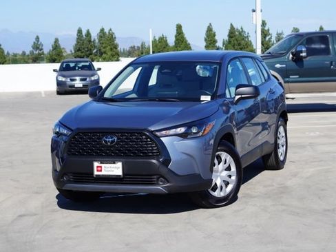 Used 2024 Toyota Corolla Cross L FWD image 5