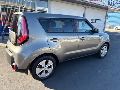 Used 2014 Kia Soul image 3