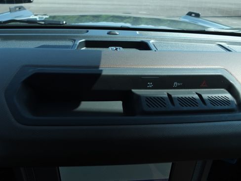 Used 2023 Ford Bronco Outer Banks AWD/4WD image 26