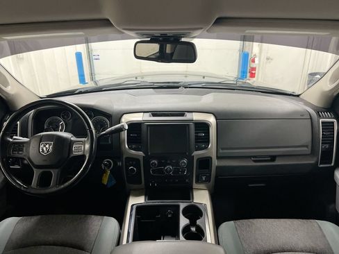 Used 2013 RAM 2500 SLT w/ Luxury Group AWD/4WD image 10