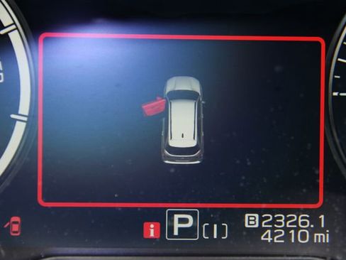 Used 2025 Subaru Forester Limited AWD/4WD image 24