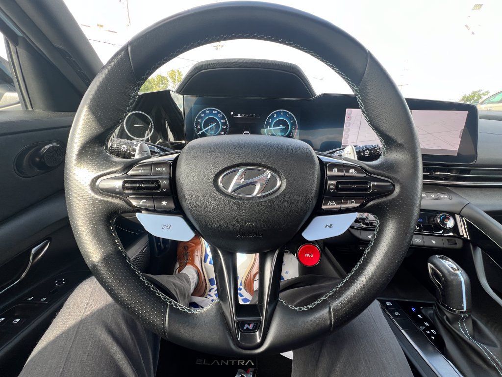 Used 2023 Hyundai Elantra N w/ Preferred Accessory Package FWD image 18
