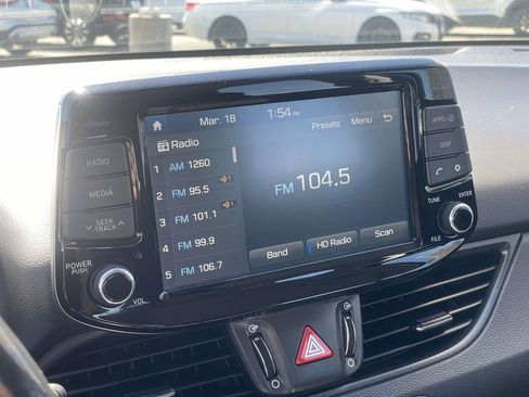 Used 2018 Hyundai Elantra GT w/ Style Package 02 image 12