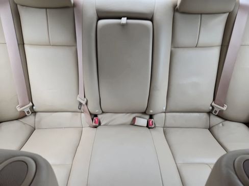 Used 2005 Cadillac STS V8 w/ Preferred Equipment Group AWD/4WD image 20