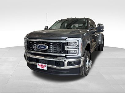 New 2026 Ford F350 Lariat w/ Lariat Ultimate Package