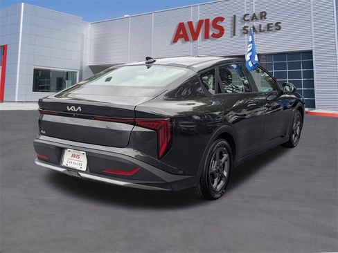 Used 2025 Kia K4 LXS image 6