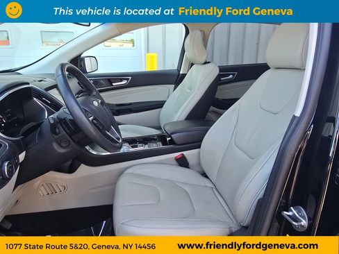 Used 2019 Ford Edge Titanium w/ Cold Weather Package AWD/4WD image 17