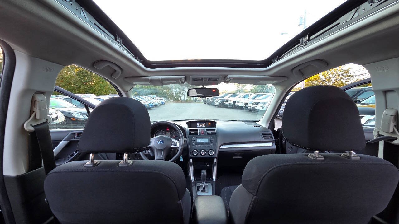 Used 2014 Subaru Forester 2.5i Premium w/ All-Weather Package AWD/4WD image 35
