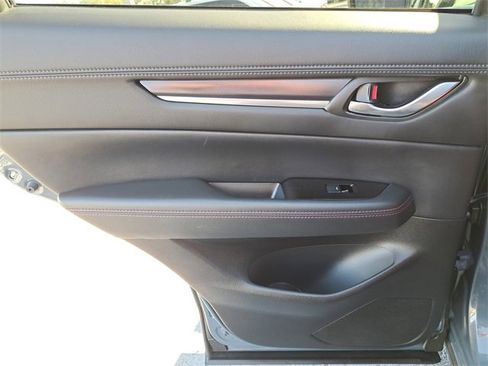 Used 2023 MAZDA CX-5 Carbon Edition image 13