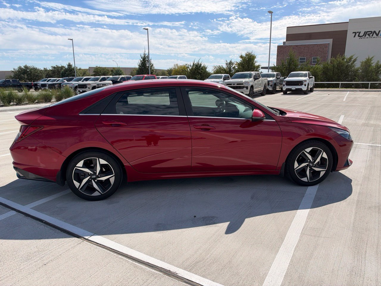 Used 2022 Hyundai Elantra SEL w/ Convenience + Premium Package FWD image 7