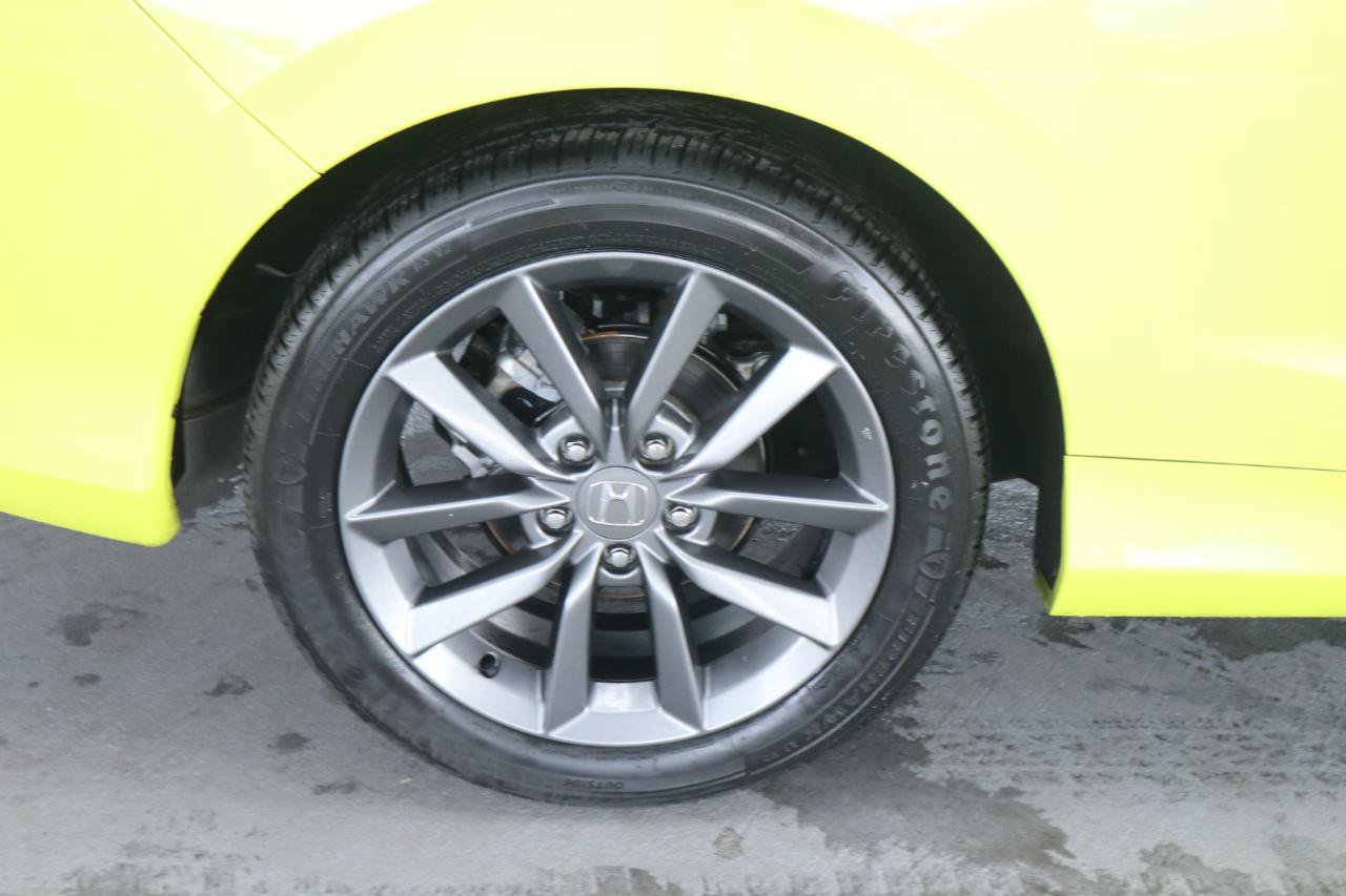 Used 2019 Honda Civic EX image 5