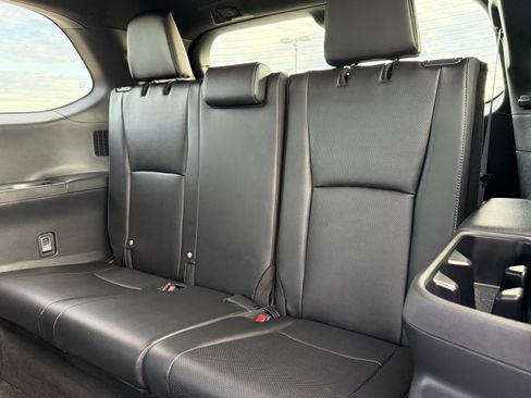 Used 2026 Toyota Grand Highlander AWD Hybrid image 32