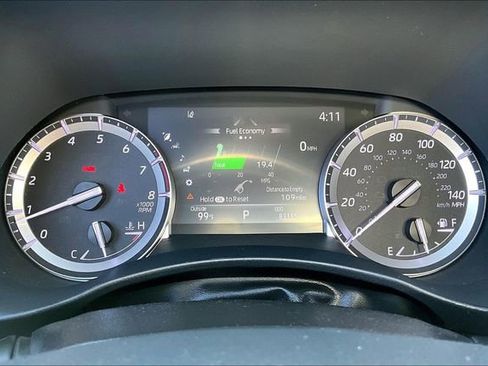 Used 2022 Toyota Highlander XSE image 13