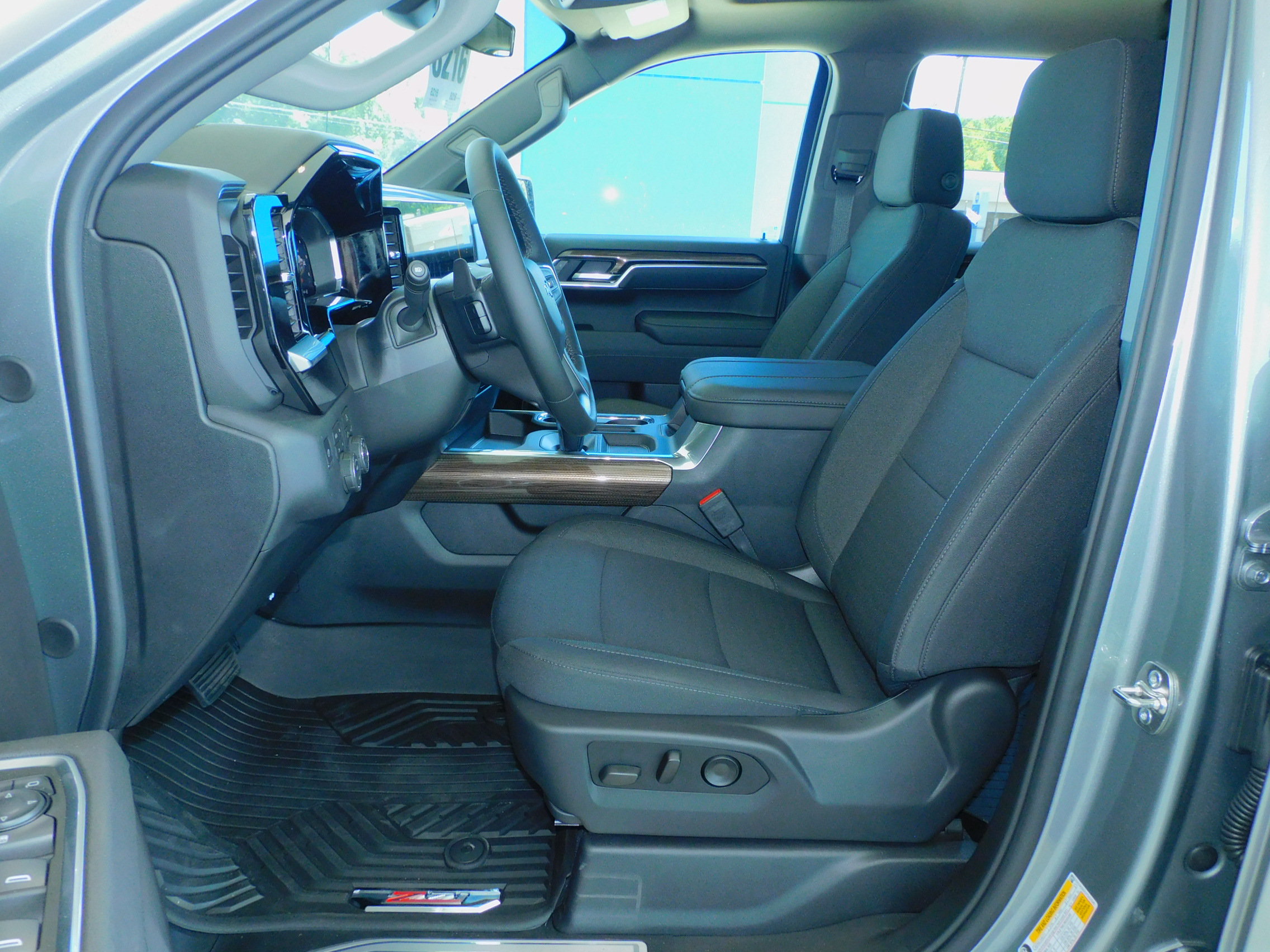 New 2026 Chevrolet Silverado 1500 RST AWD/4WD image 16