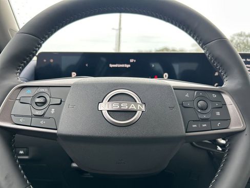 New 2026 Nissan Sentra SL w/ Floor Mat Package image 25