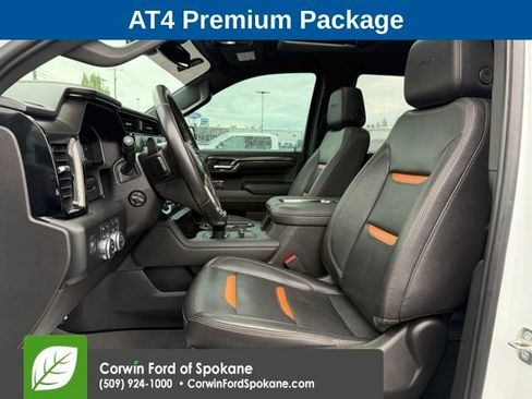 Used 2022 GMC Sierra 1500 AT4 w/ AT4 Premium Package AWD/4WD image 2