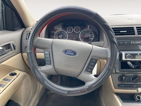 Used 2006 Ford Fusion SE FWD image 12