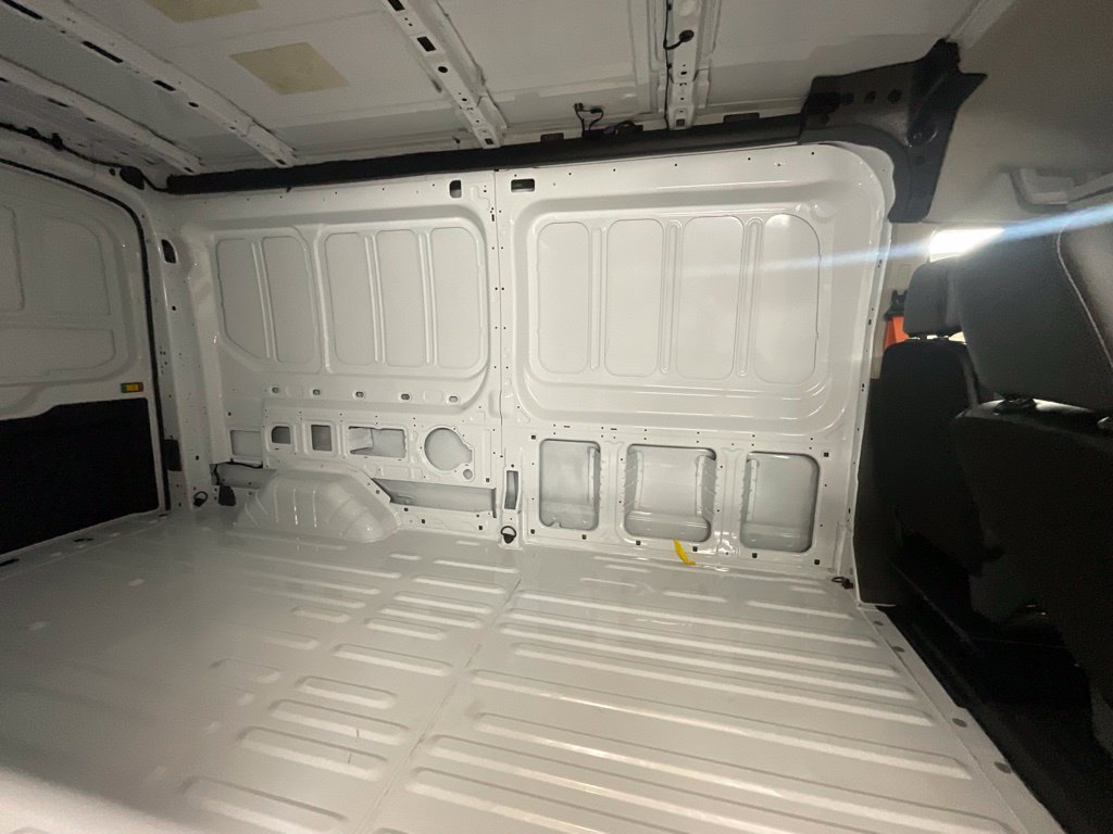 Used 2026 Ford Transit 150 148 Medium Roof w/ Fleet Fuel Economy Package RWD image 13