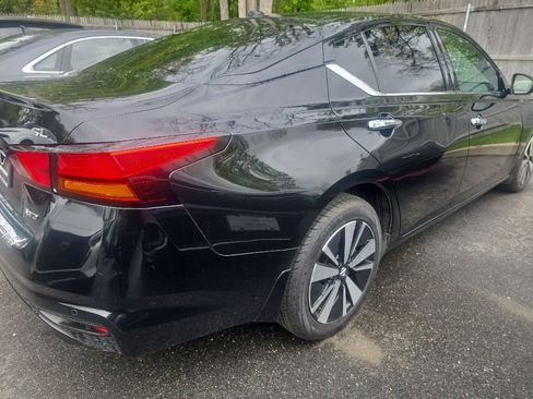 Used 2021 Nissan Altima 2.5 SL AWD/4WD image 5