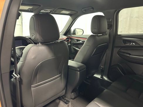 Used 2024 Chevrolet TrailBlazer RS w/ Convenience Package image 46