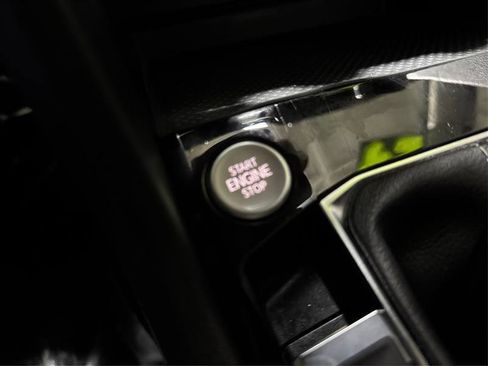 Used 2024 Volkswagen Taos S image 28