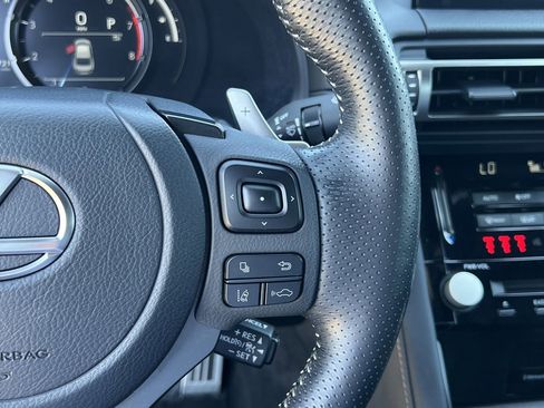 Used 2022 Lexus IS 350 F Sport w/ Dynamic Handling Package RWD image 12