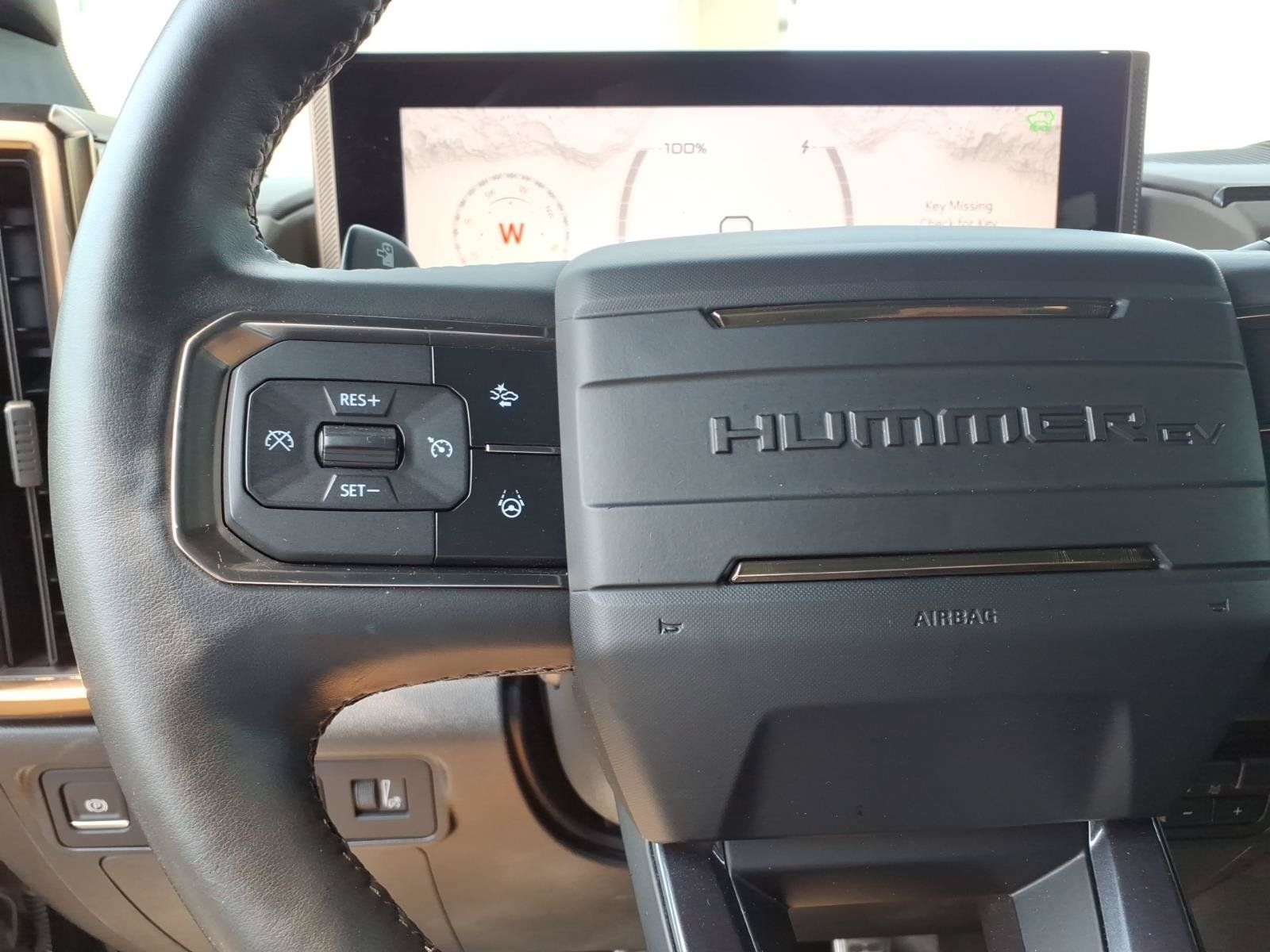 Used 2024 GMC Hummer EV 3X w/ LPO, Illumination Package AWD/4WD image 30