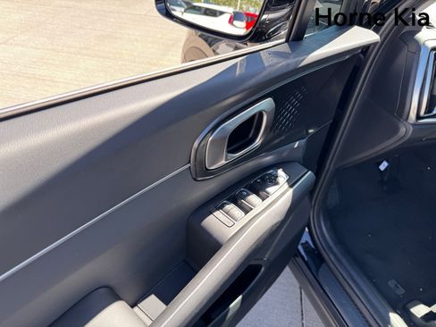 New 2026 Kia Sorento LX FWD image 10