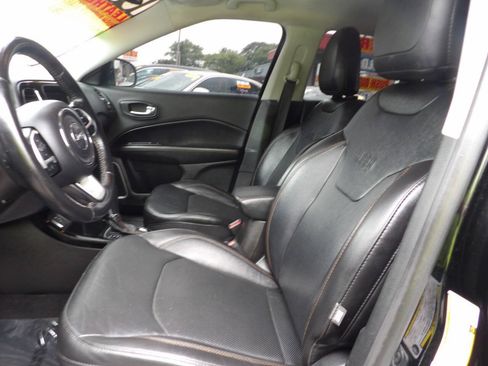 Used 2020 Jeep Compass Limited FWD image 8