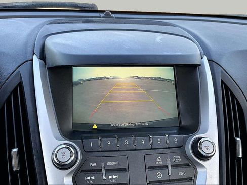 Used 2015 Chevrolet Equinox LT w/ Driver Convenience Package FWD image 25