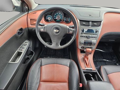 Used 2008 Chevrolet Malibu LTZ image 3