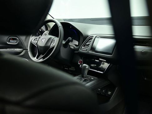 Used 2016 Honda HR-V EX-L image 32