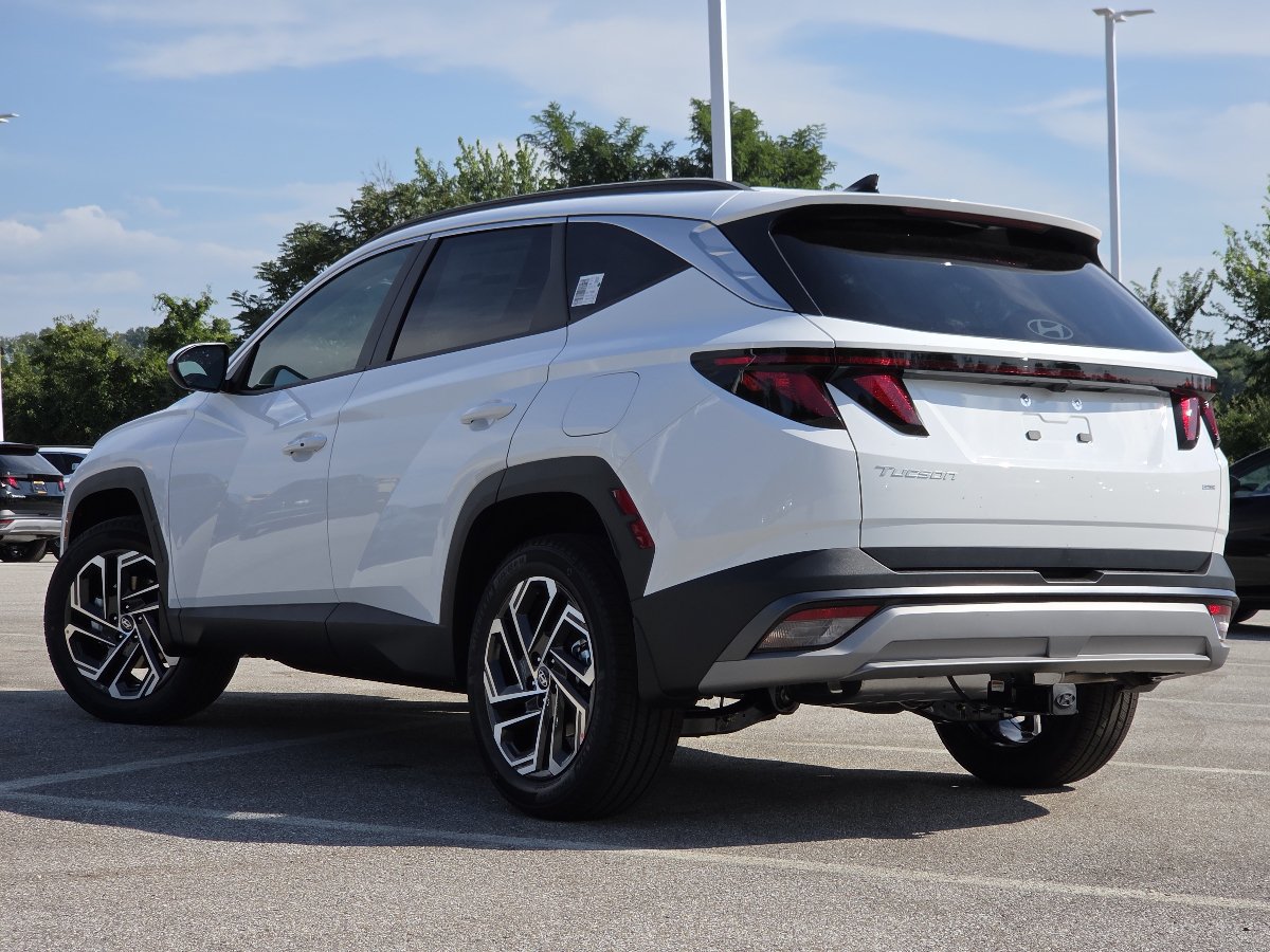 New 2026 Hyundai Tucson SEL Plus w/ Tow & Go Package AWD/4WD image 18