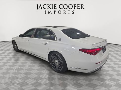 Used 2025 Mercedes-Benz Maybach S 580 4MATIC image 7