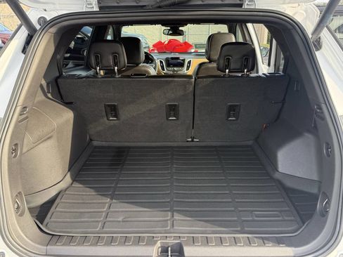 Used 2020 Chevrolet Equinox Premier image 20