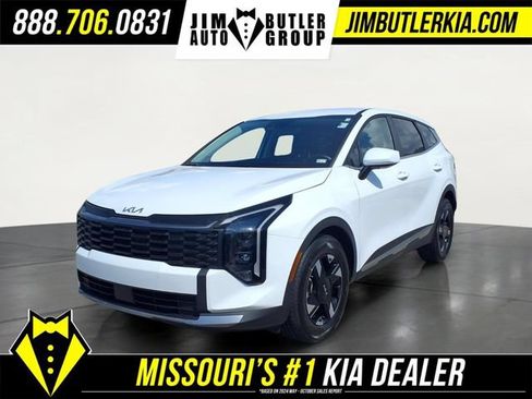 Used 2026 Kia Sportage LX FWD image 1