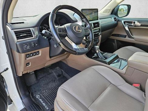 Used 2023 Lexus GX 460 Premium AWD/4WD image 10