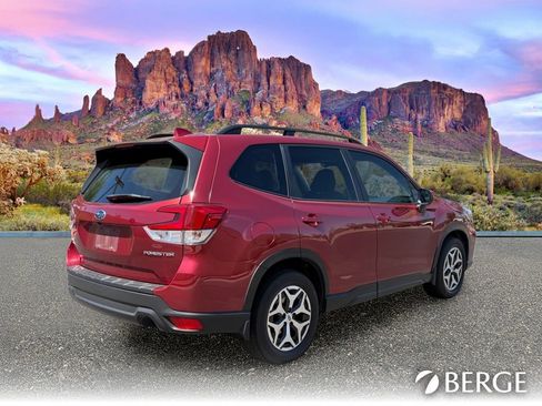 Used 2021 Subaru Forester Premium w/ Popular Package #1 AWD/4WD image 7