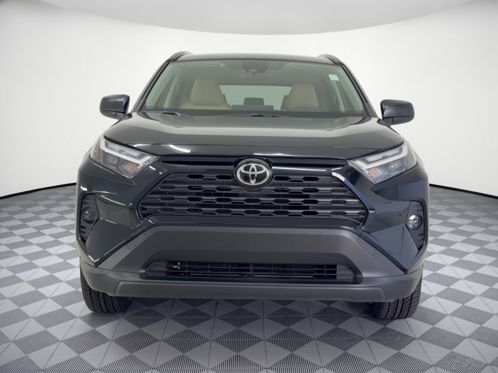 Certified 2025 Toyota RAV4 LE AWD/4WD image 6