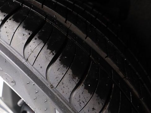 Certified 2023 Nissan Rogue SV image 22