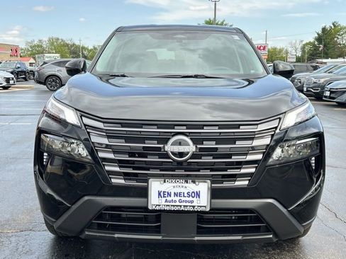 New 2026 Nissan Rogue SV AWD/4WD image 13