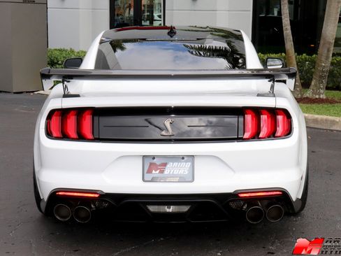 Used 2020 Ford Mustang Shelby GT500 w/ Carbon Fiber Track Pack image 22