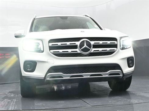 Used 2023 Mercedes-Benz GLB 250 image 26
